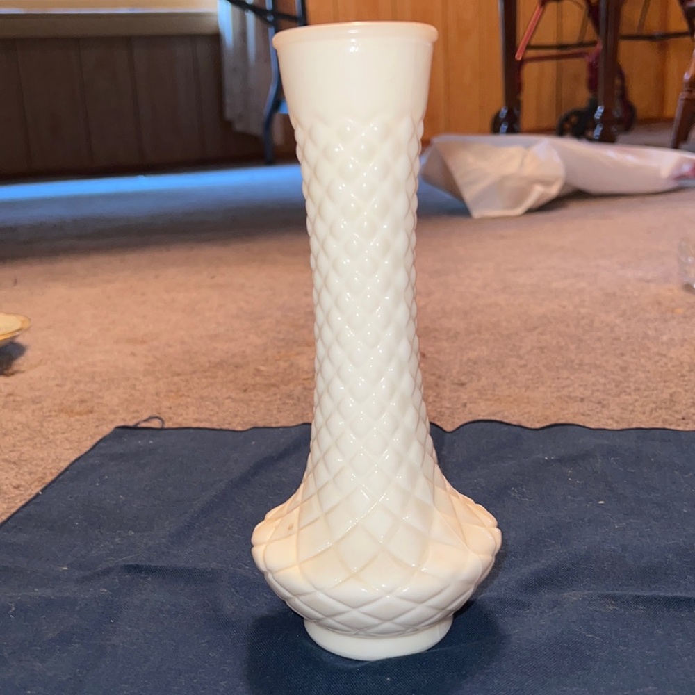 Hoosier glass checker diamond quilted milk glass stem vase